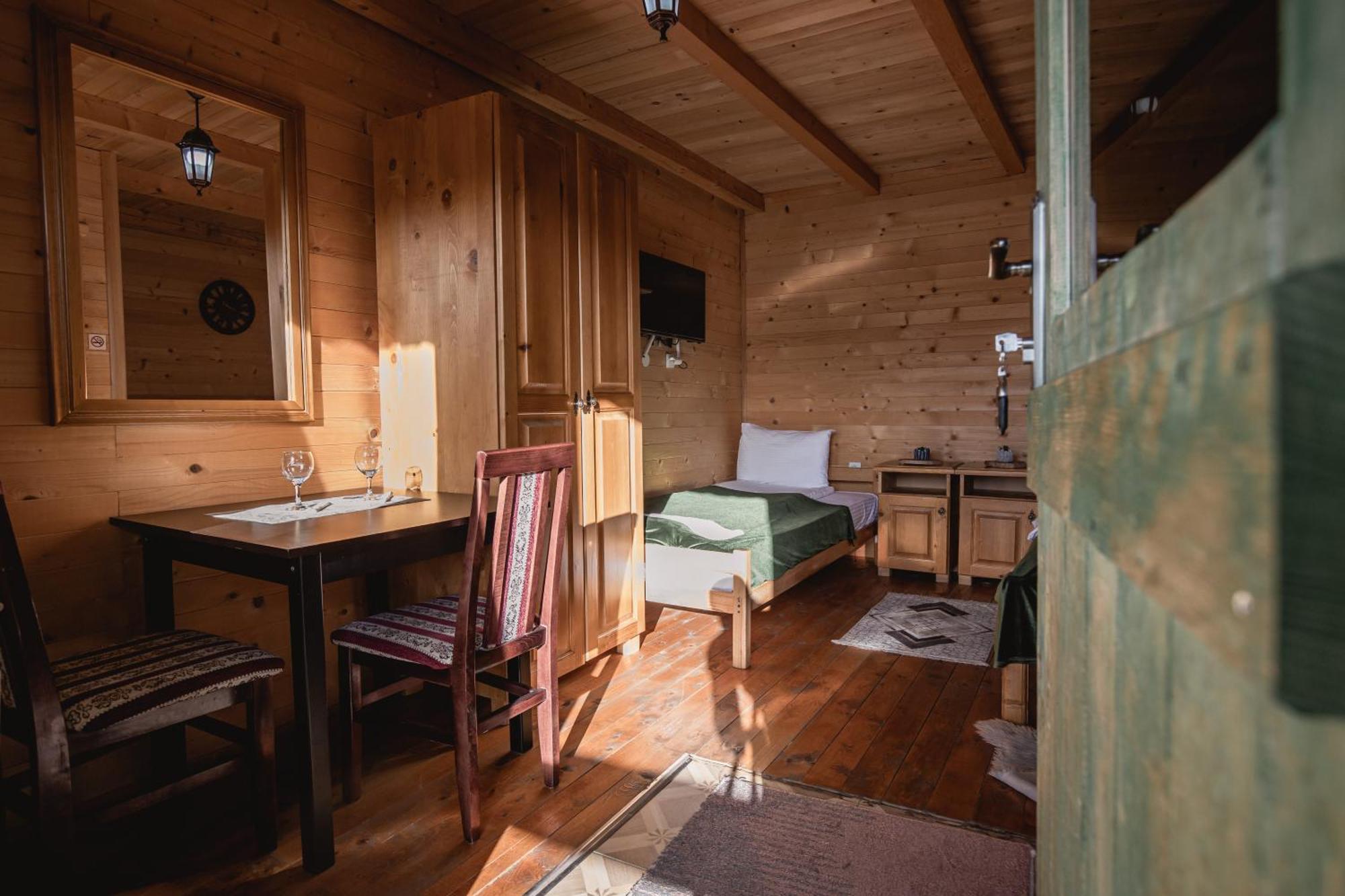 Jela Natural Resort Rozhajë Exteriér fotografie